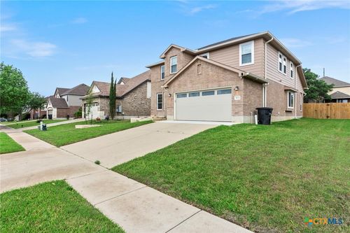 5621 Bedrock Dr, Killeen, TX, 76542-5773 | Card Image