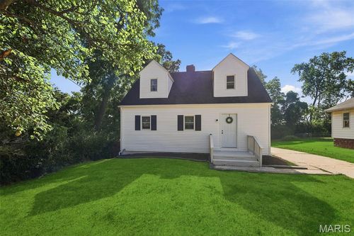 2825 Gerson Ave, Godfrey, IL, 62035-1931 | Card Image