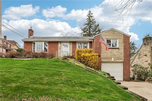 3027 Dwight Ave, Pittsburgh, PA, 15216-1816 | Card Image