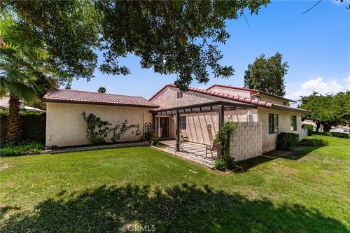 607 E Palm Ave, Redlands, CA, 92374 | Card Image