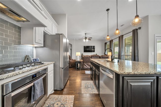 1925 Knoxbridge Rd, House other with 5 bedrooms, 3 bathrooms and null parking in Forney TX | Image 4