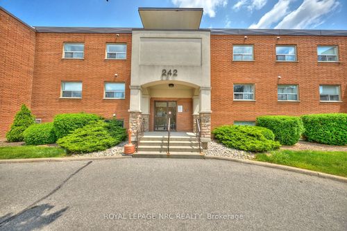 111-242 Oakdale Ave, Saint Catharines, ON, L2P3K5 | Card Image