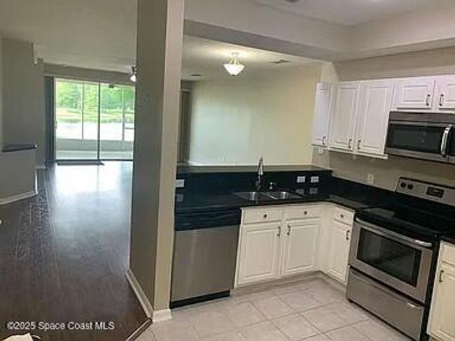 102 - 700 Trotter Ln, Condo with 2 bedrooms, 2 bathrooms and null parking in Melbourne FL | Image 4