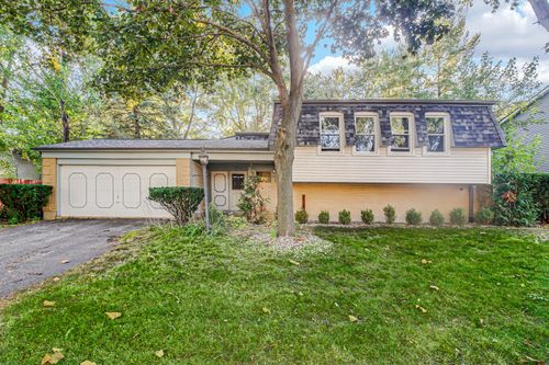 308 Pacific Dr, Bolingbrook, IL, 60440-2049 | Card Image