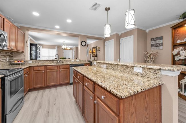 Kitchen | Image 10
