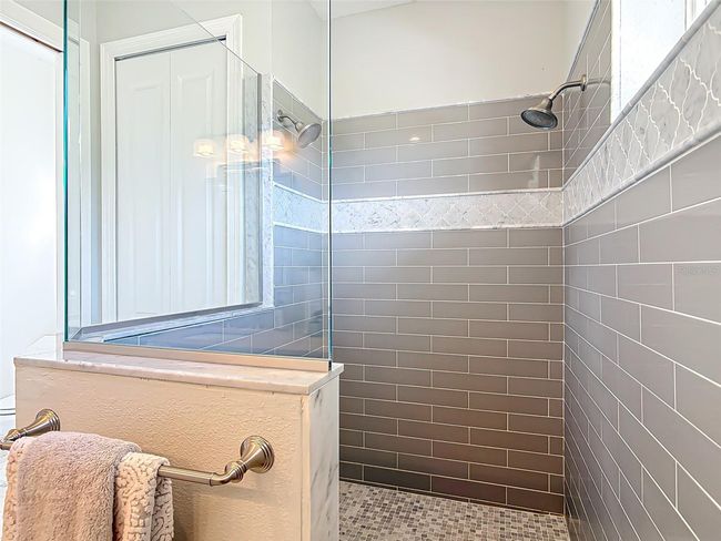 ensuite | Image 33