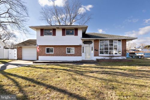 136 State St, BLACKWOOD, NJ, 08012-4518 | Card Image