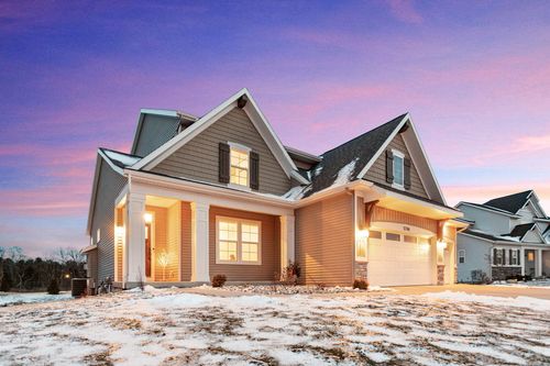 12746 Riverton Rd, Grand Haven, MI, 49417-7656 | Card Image