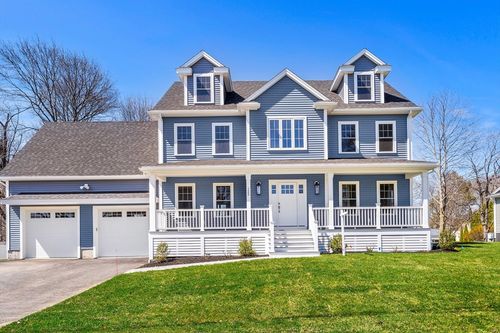 125 Livingstone Ave, Beverly, MA, 01915-4020 | Card Image