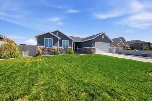1197 Raven Way, Eagle Mountain, UT, 84005-6152 | Card Image