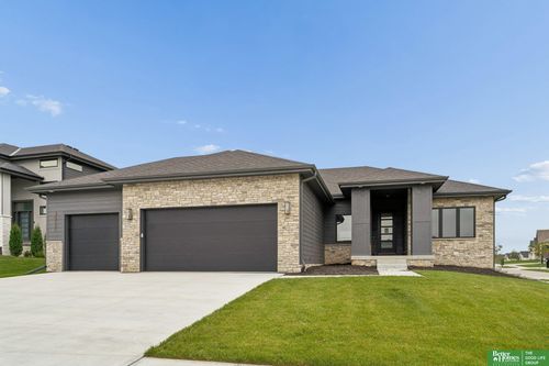 3321 S 212th St, Elkhorn, NE, 68022-3478 | Card Image