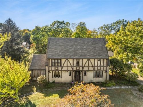 161 Moraine St, Brockton, MA, 02301-3626 | Card Image