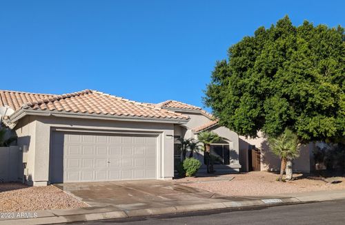 11532 W Clover Way, Avondale, AZ, 85392-3804 | Card Image