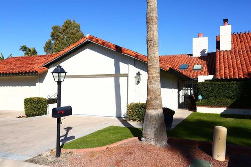 5804 N Scottsdale Rd, Paradise Valley, AZ, 85253-5916 | Card Image