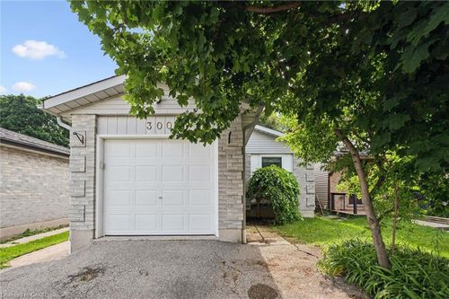 300 Auden Rd, Guelph, ON, N1E6S3 | Card Image