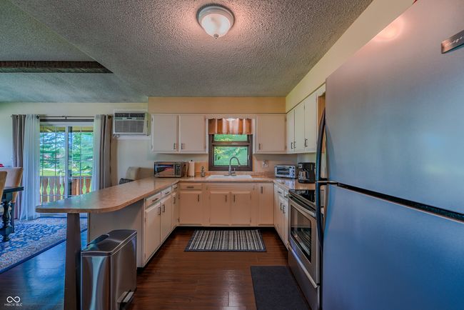 Kitchen | Image 9