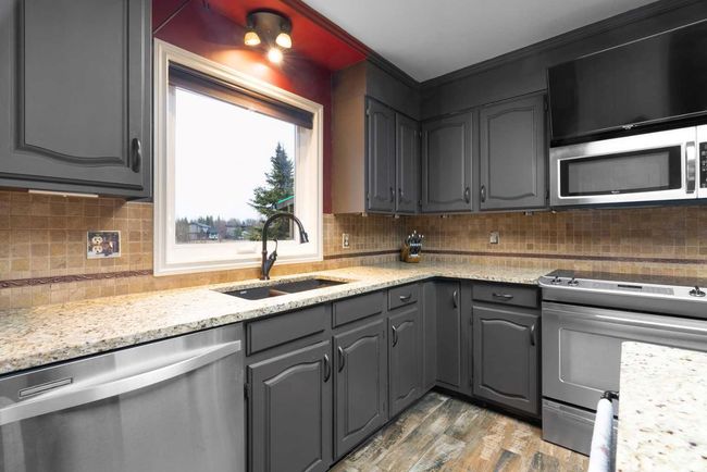 145 Brooks Place, House other with 4 bedrooms, 3 bathrooms and 5 parking in Fort Mcmurray AB | Image 13