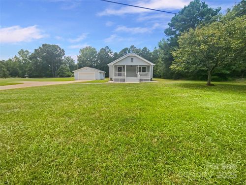 6445 Griffin Rd, Lancaster, SC, 29720-6805 | Card Image
