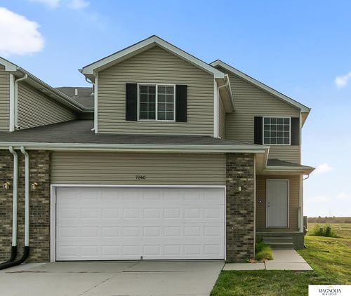 7240 Dorchester Ct, Lincoln, NE, 68521-5874 | Card Image