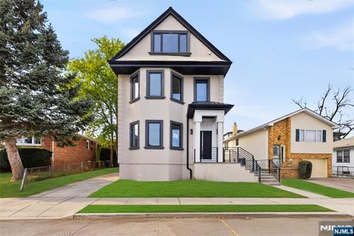 703 3rd St, Secaucus, NJ, 07094-3130 | Card Image