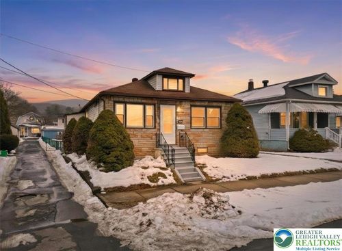 1437 Courtright St, HELLERTOWN, PA, 18055-1122 | Card Image