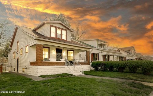 1061 Cecil Ave, Louisville, KY, 40211-2504 | Card Image