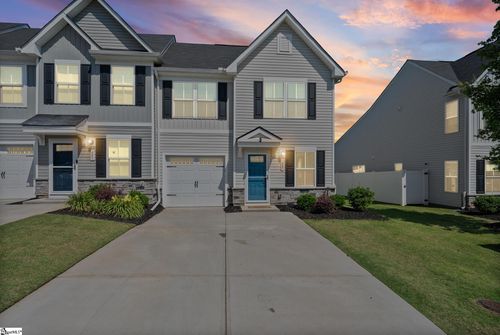 607 Cresslyn Ct, Greenville, SC, 29617-1263 | Card Image