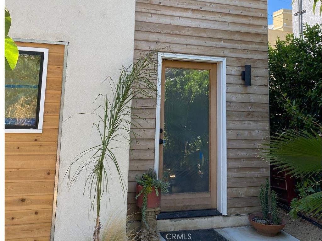 Residential Income in Los Angeles 3