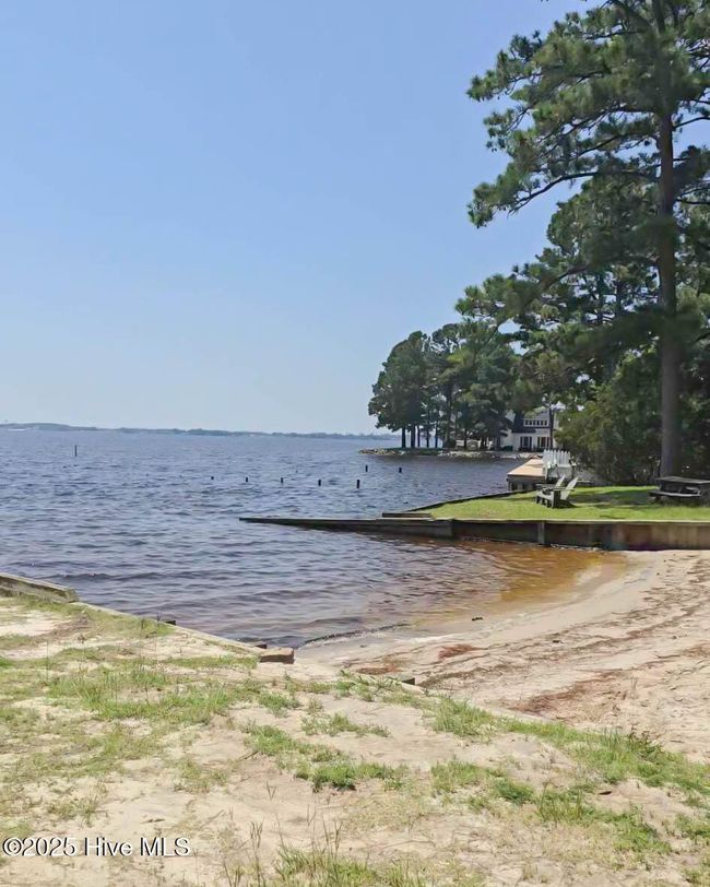 305 Whitehall Rd, House other with 4 bedrooms, 3 bathrooms and 2 parking in Camden NC | Image 42