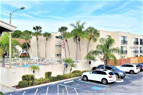 apt-105-2763 Woodgate Ln, SARASOTA, FL, 34231-6467 | Card Image