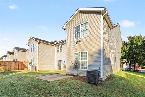 2262 Nicole Dr, Hampton, GA, 30228-6275 | Card Image