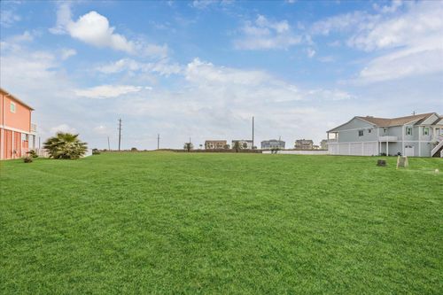 4203 Sunset Bay Dr, Galveston, TX, 77554-5185 | Card Image
