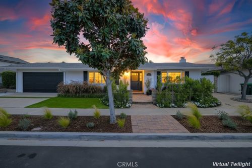 2782 Mendoza Dr, Costa Mesa, CA, 92626-5622 | Card Image