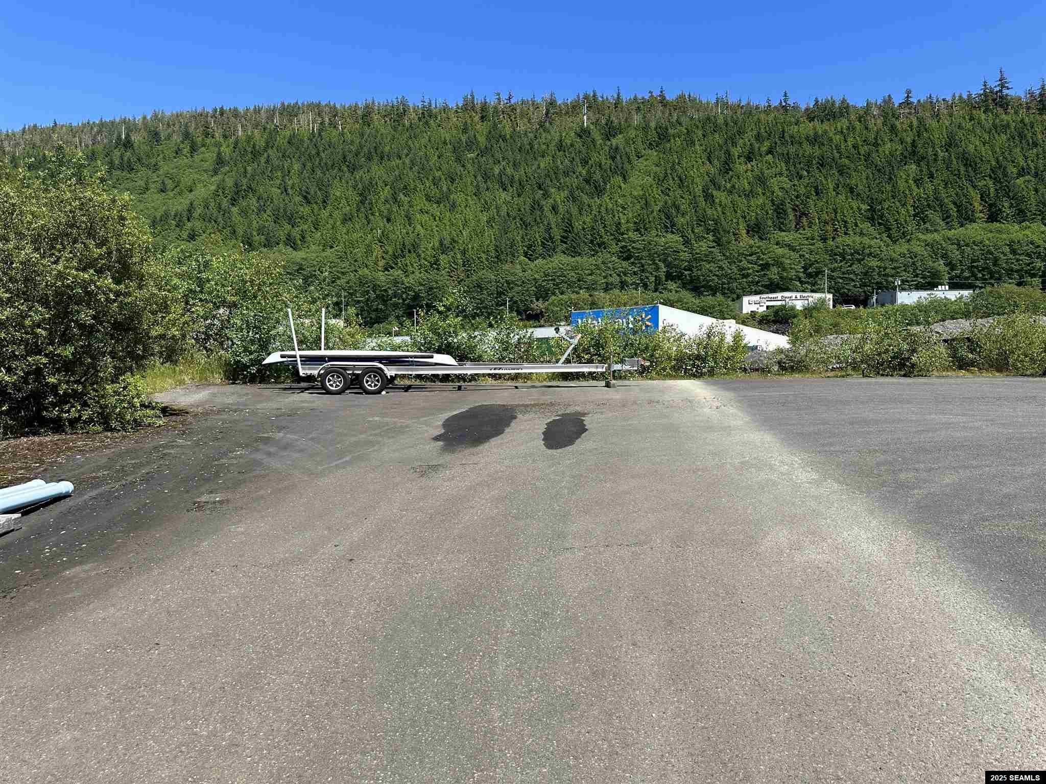 Land in Ketchikan 2