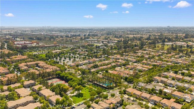 11 Asbury, House other with 4 bedrooms, 3 bathrooms and 2 parking in Irvine CA | Image 63