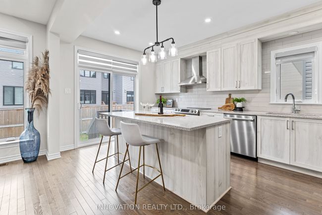 908 Echinacea Row, House other with 4 bedrooms, 4 bathrooms and 2 parking in Nepean ON | Image 13