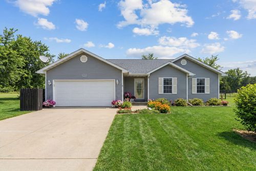 11869 Salyer Dr, Wheatfield, IN, 46392-7442 | Card Image