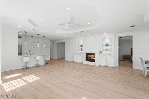 unit-104-9653 Montelanico Loop, NAPLES, FL, 34119-2117 | Card Image