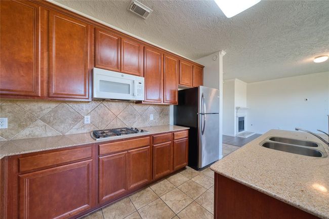 6610 Autumn Sunset Ln, House other with 4 bedrooms, 4 bathrooms and 2 parking in Spring TX | Image 12