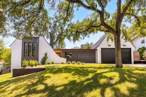 2905 Oak Park Dr, Austin, TX, 78704-4612 | Card Image