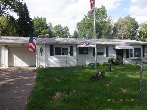 170 Nettles St, Springfield, MI, 49037-7879 | Card Image