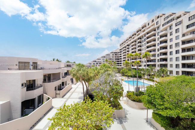 APT-174 - 201 Crandon Blvd, Townhouse with 4 bedrooms, 7 bathrooms and null parking in Key Biscayne FL | Image 46