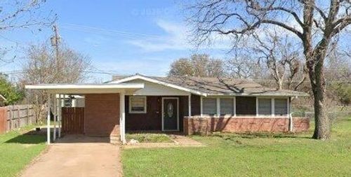 1423 Rolling Hills Dr, Graham, TX, 76450-3701 | Card Image