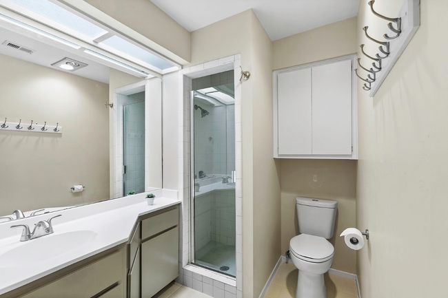 Secondary bath | Image 18