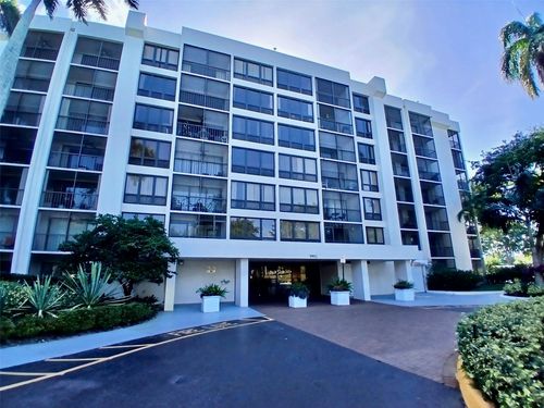 apt-201-5951 Wellesley Park Dr, Boca Raton, FL, 33433-6768 | Card Image