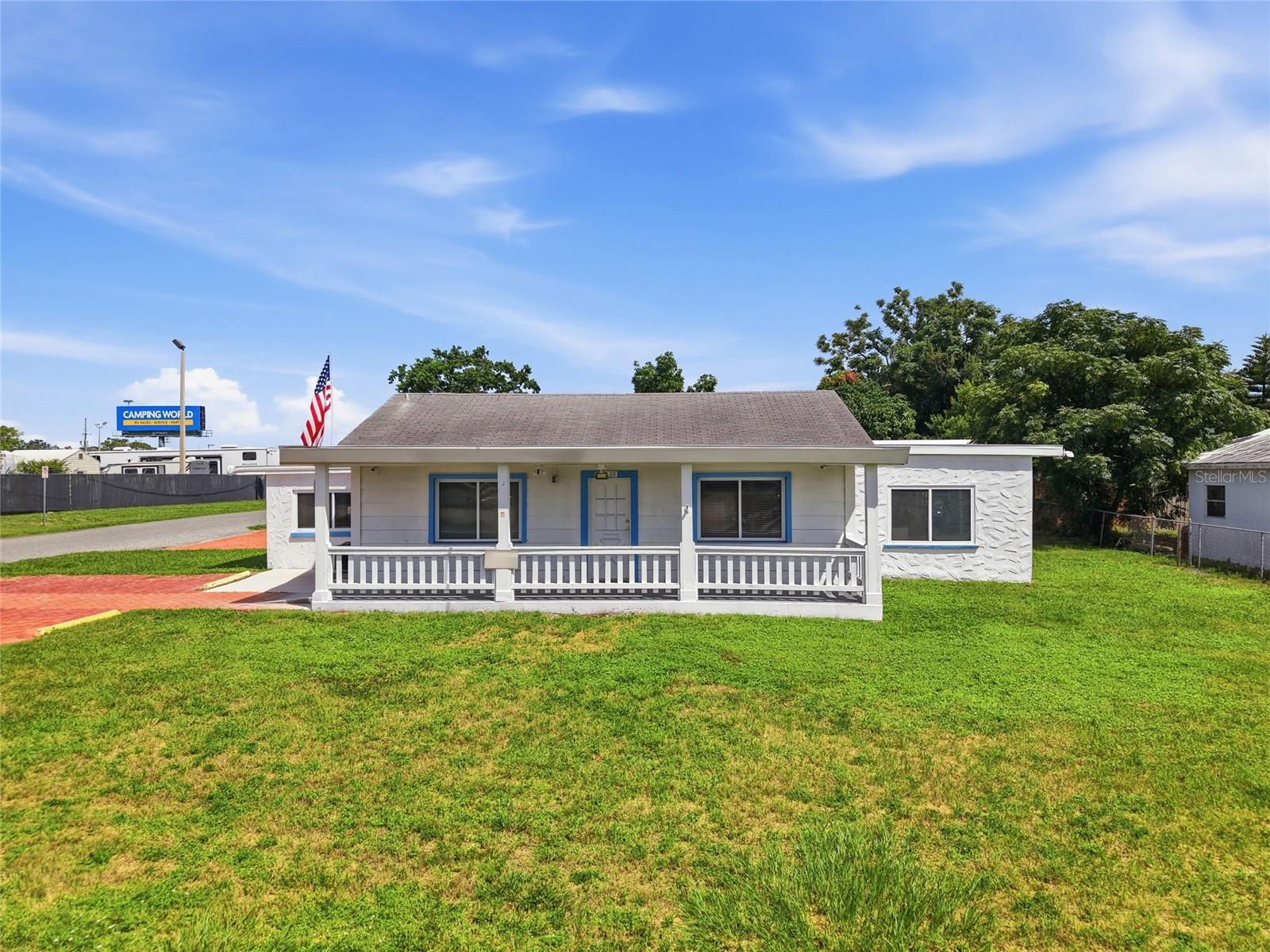 4539 Mile Stretch Dr, Holiday, FL 34690