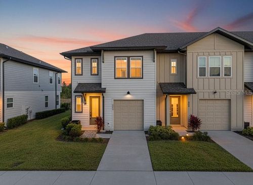 689 Longboat Dr, DAVENPORT, FL, 33896-5129 | Card Image