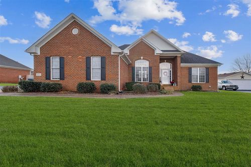 623 Wintergreen Ct, Bowling Green, KY, 42104-5518 | Card Image