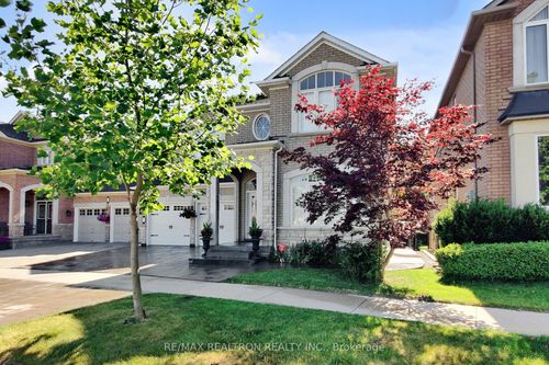 78 Wicker Dr, Richmond Hill, ON, L4E4T4 | Card Image