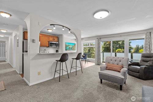 apt-818-15152 65th Ave S, Tukwila, WA, 98188-8546 | Card Image